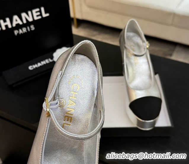 Stylish Chanel Laminated Leather & Grosgrain Platform Mary Janes Pumps 11cm with Strass Buckle Silver 2025 G46434