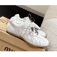 Shop Duplicate New Balance x Miu Miu 530 Sneakers in Faded Leather White 0603138