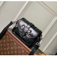 Popular Style Louis Vuitton Mens Cargo Wearable Wallet Mini Bag Calf leather M13989 Black 2025