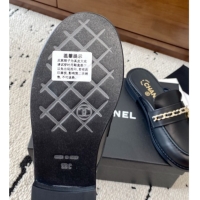 Sumptuous Chanel Shiny Lambskin Loafer Mules with Chain and Strass Black 2025 G46581