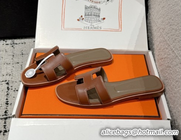 Best Price Hermes Classic Oran Flat Slides Sandal in Shiny Calfskin Brown 0606134