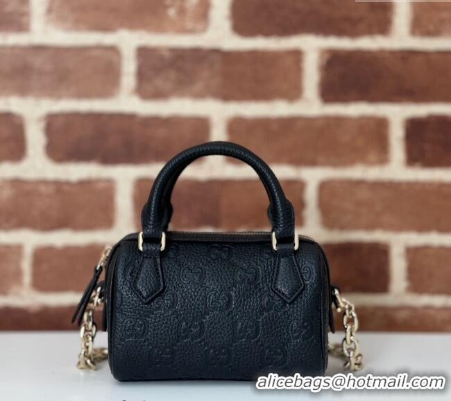 Good Product Gucci GG Leather Emblem Super Mini Top Handle bag 815256 Black 2024