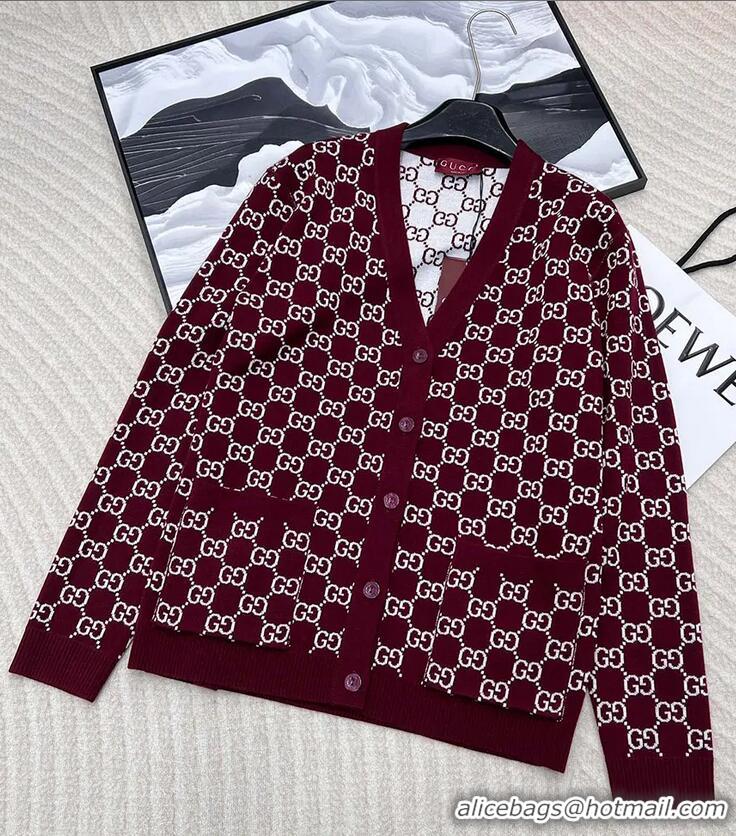 Modern Classic Gucci GG Reversible Wool-blend Jacquard Cardigan ‎G798157 2025