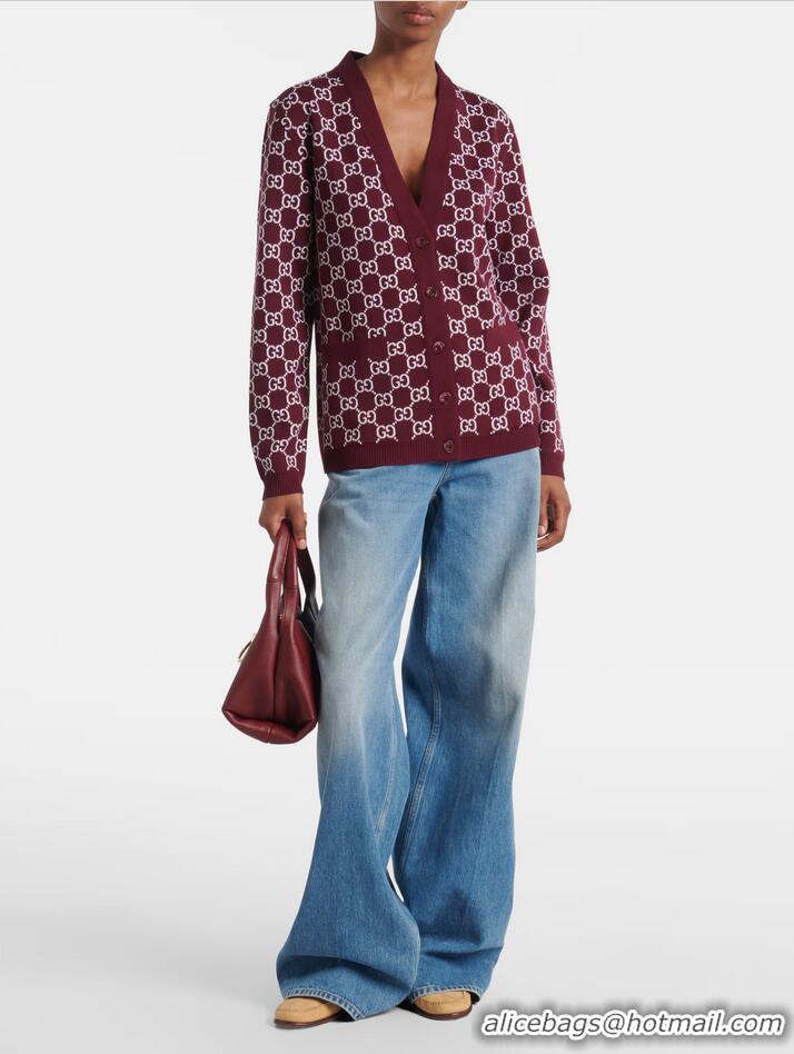 Modern Classic Gucci GG Reversible Wool-blend Jacquard Cardigan ‎G798157 2025