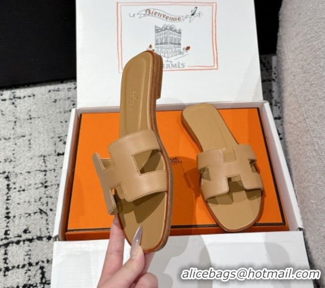 Popular Style Hermes Classic Oran Flat Slides Sandal in Shiny Calfskin Light Brown 0606116