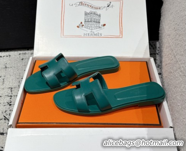 Good Looking Hermes Classic Oran Flat Slides Sandal in Shiny Calfskin Green 0606118