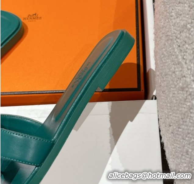 Good Looking Hermes Classic Oran Flat Slides Sandal in Shiny Calfskin Green 0606118