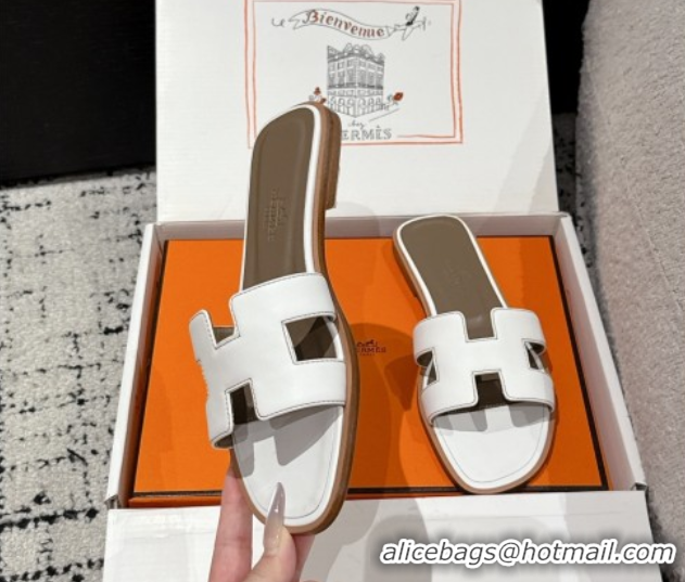 Grade Quality Hermes Classic Oran Flat Slides Sandal in Shiny Calfskin White 0606124