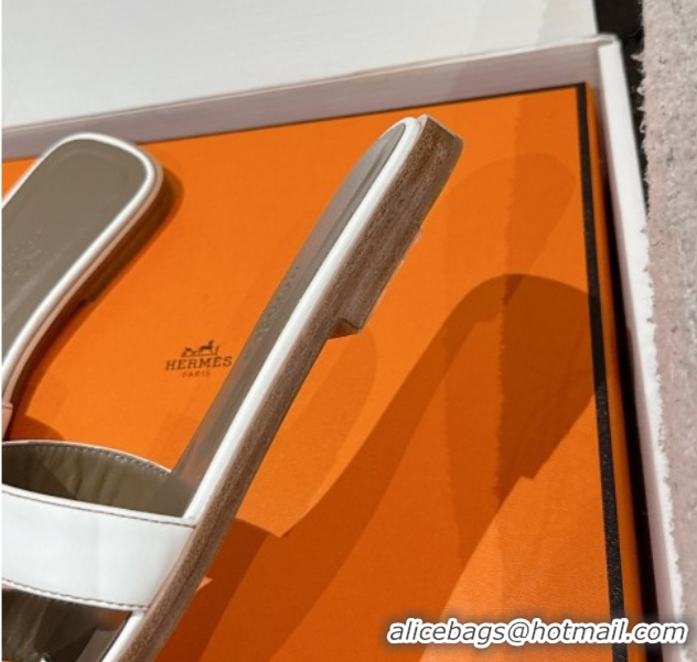 Grade Quality Hermes Classic Oran Flat Slides Sandal in Shiny Calfskin White 0606124