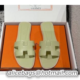 Top Grade Hermes Classic Oran Flat Slides Sandal in Shiny Calfskin Light Green 0606130
