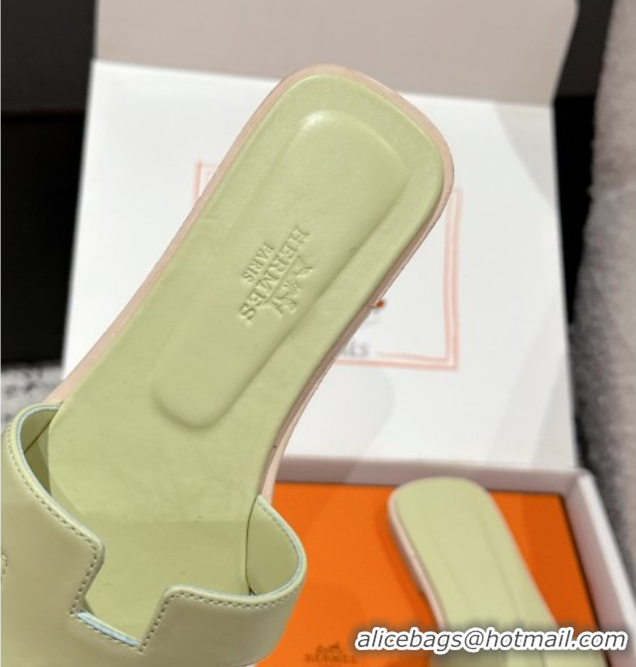 Top Grade Hermes Classic Oran Flat Slides Sandal in Shiny Calfskin Light Green 0606130