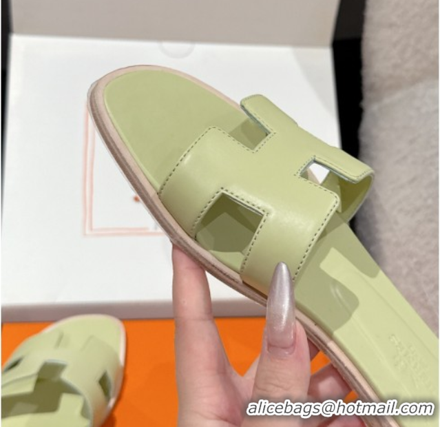 Top Grade Hermes Classic Oran Flat Slides Sandal in Shiny Calfskin Light Green 0606130