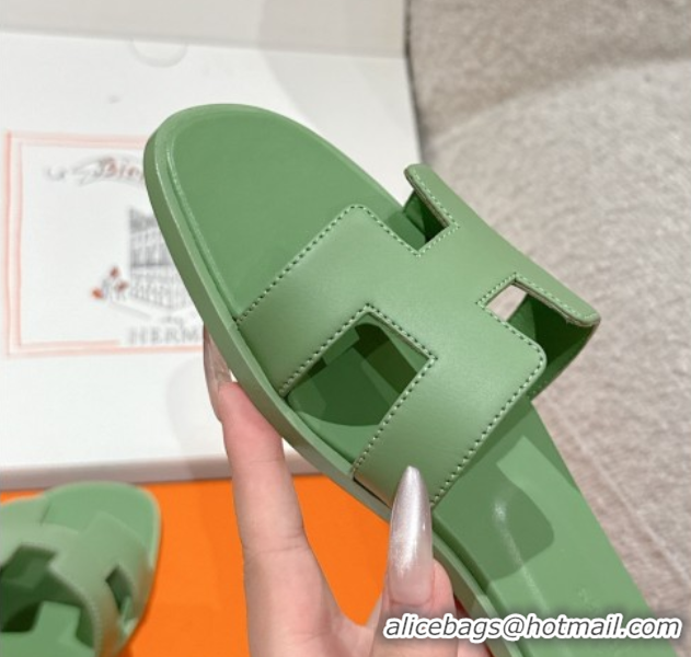 Lower Price Hermes Classic Oran Flat Slides Sandal in Shiny Calfskin Green 0606139