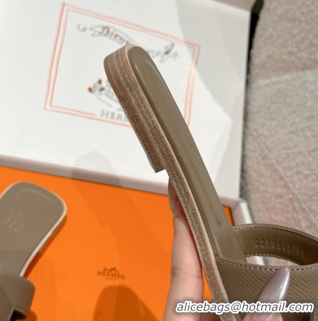 Top Grade Hermes Classic Oran Flat Slides Sandal in Palm-Grained Leather Grey 0606146
