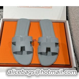 Sumptuous Hermes Classic Oran Flat Slides Sandal in Palm-Grained Leather Grey 0606147