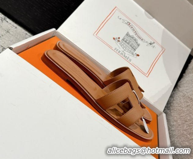 Stylish Hermes Classic Oran Flat Slides Sandal in Palm-Grained Leather Brown 0606151