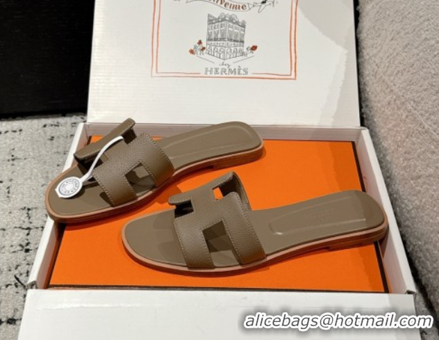 Popular Style Hermes Classic Oran Flat Slides Sandal in Palm-Grained Leather Grey 0606153