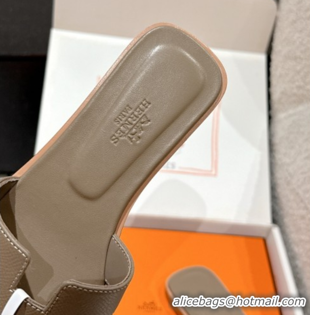 Popular Style Hermes Classic Oran Flat Slides Sandal in Palm-Grained Leather Grey 0606153