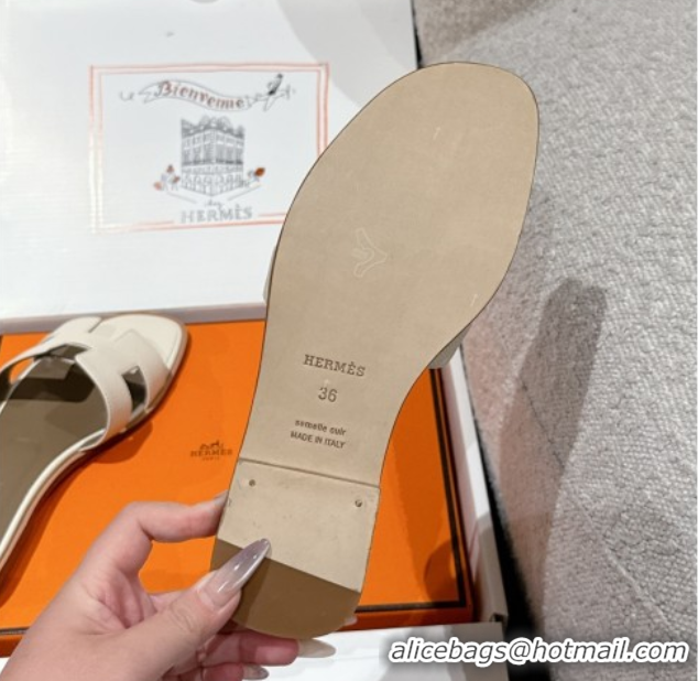 Best Product Hermes Classic Oran Flat Slides Sandal in Palm-Grained Leather White 0606161
