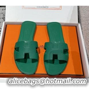 Good Looking Hermes Classic Oran Flat Slides Sandal in Palm-Grained Leather Green 0606163