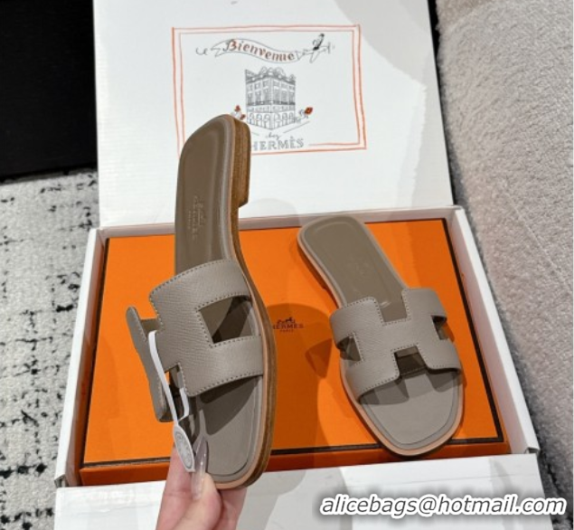 Most Popular Hermes Classic Oran Flat Slides Sandal in Palm-Grained Leather Grey 0606166