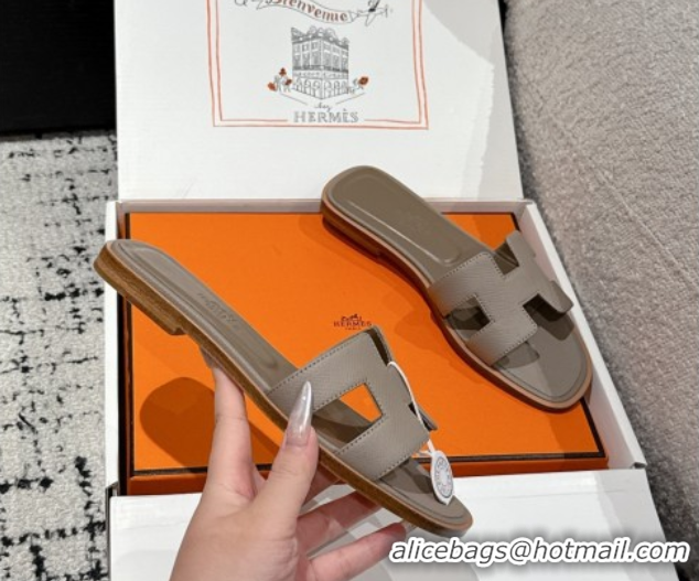 Most Popular Hermes Classic Oran Flat Slides Sandal in Palm-Grained Leather Grey 0606166