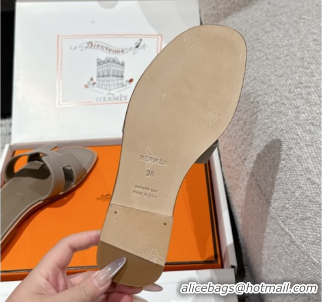 Luxury Cheap Hermes Classic Oran Flat Slides Sandal in Palm-Grained Leather Grey 0606169
