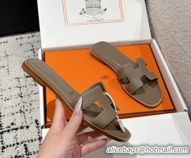 Most Popular Hermes Classic Oran Flat Slides Sandal in Palm-Grained Leather Grey 0606172