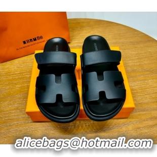 Luxurious Hermes Chypre Flat Sandals in Smooth Calfskin Black 061103