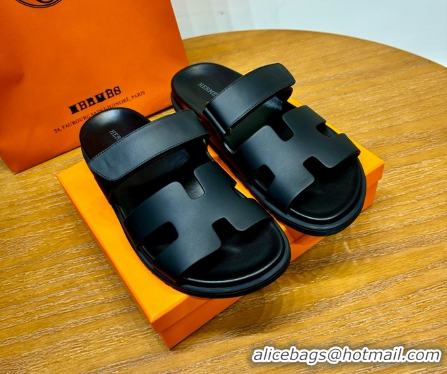Luxurious Hermes Chypre Flat Sandals in Smooth Calfskin Black 061103