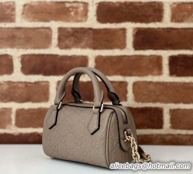 Custom Discount Gucci GG Leather Emblem Super Mini Top Handle bag 815256 Grey 2024