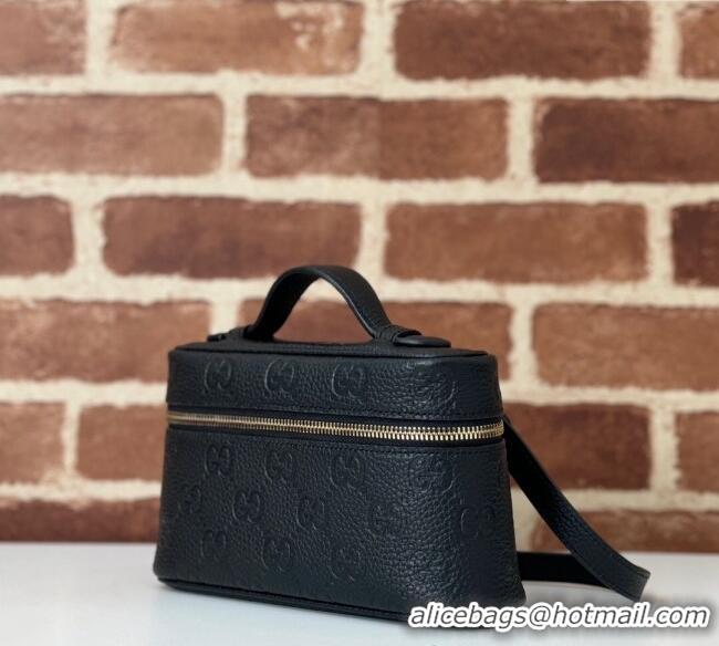 Low Cost Gucci GG Grainy Leather Emblem Super Mini bag 815949 Black 2024