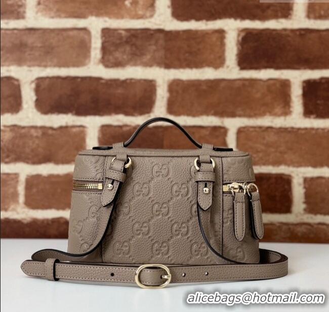 Reasonable Price Gucci GG Grainy Leather Emblem Super Mini bag 815949 Grey 2024