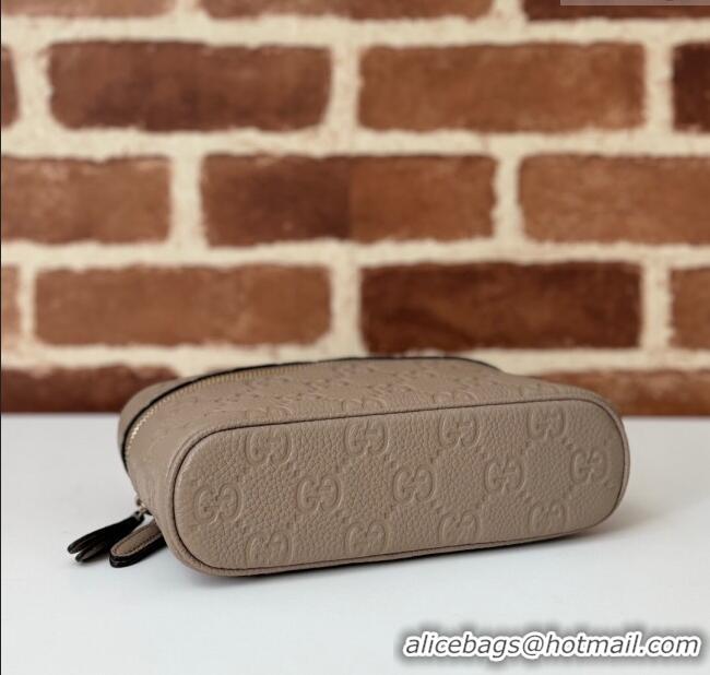 Reasonable Price Gucci GG Grainy Leather Emblem Super Mini bag 815949 Grey 2024