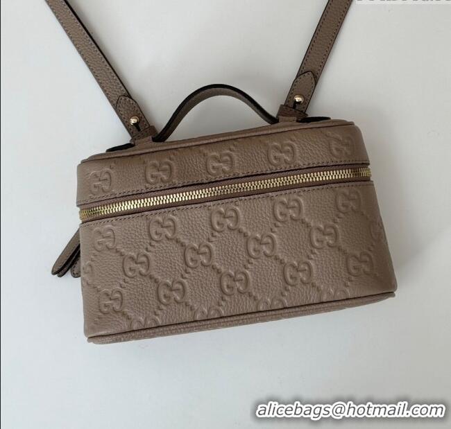 Reasonable Price Gucci GG Grainy Leather Emblem Super Mini bag 815949 Grey 2024