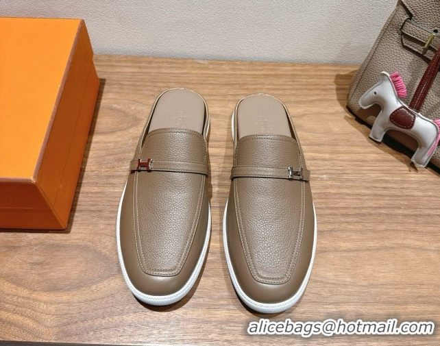 Sumptuous Hermes Likely Flat Mules in Grained Calfskin with Mini H Buckle Grey 2025 H252805