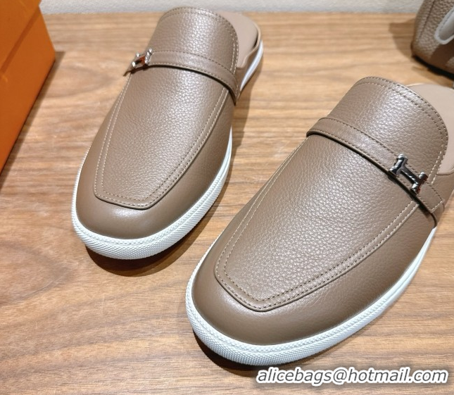 Sumptuous Hermes Likely Flat Mules in Grained Calfskin with Mini H Buckle Grey 2025 H252805