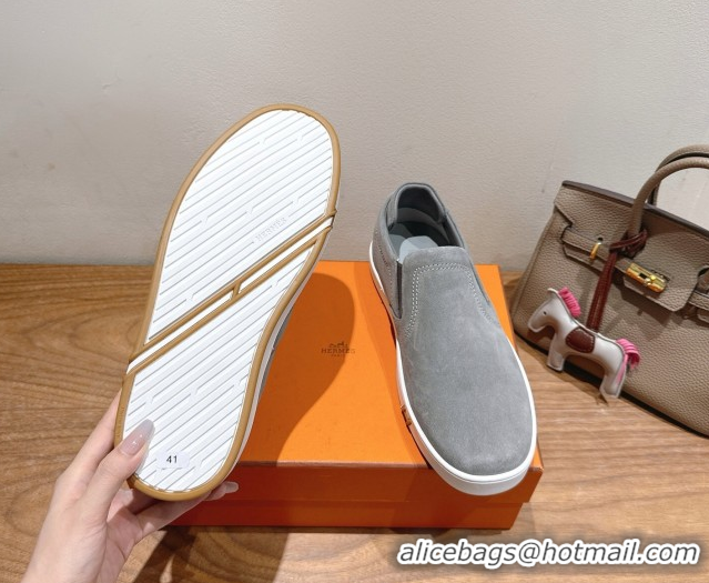 Stylish Hermes Lucky slip-on sneakers in Suede with with signature 