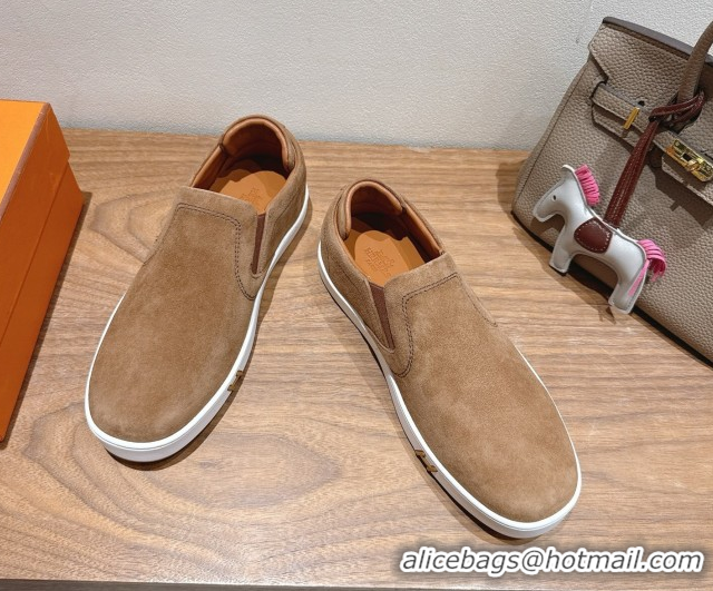 Trendy Design Hermes Lucky slip-on sneakers in Suede with with signature 