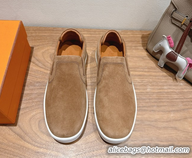 Trendy Design Hermes Lucky slip-on sneakers in Suede with with signature 