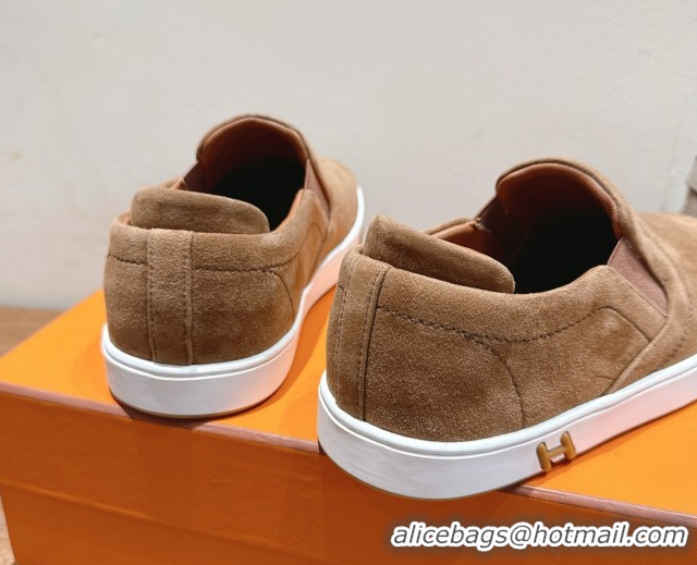 Trendy Design Hermes Lucky slip-on sneakers in Suede with with signature 