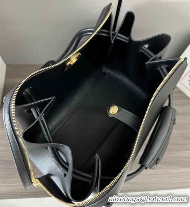 Top Quality Loewe Medium Madrid bag in supple calfskin 052451 Black 2025