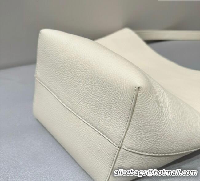 Famous Brand The Row Medium N/S Park Tote Bag in Grained Leather 0802 White 2025