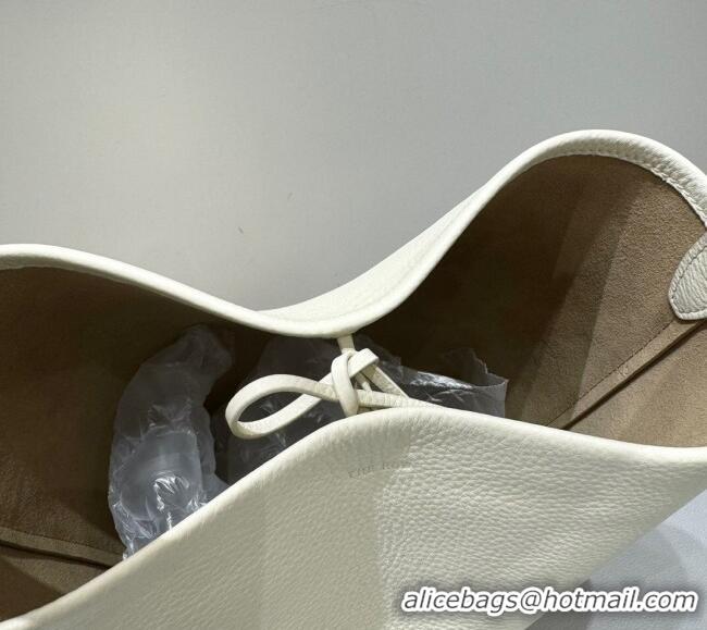 Famous Brand The Row Medium N/S Park Tote Bag in Grained Leather 0802 White 2025