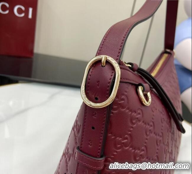 Market Sells Gucci GG Emblem Leather Medium Shoulder Bag 847449 Ancora Red 2025