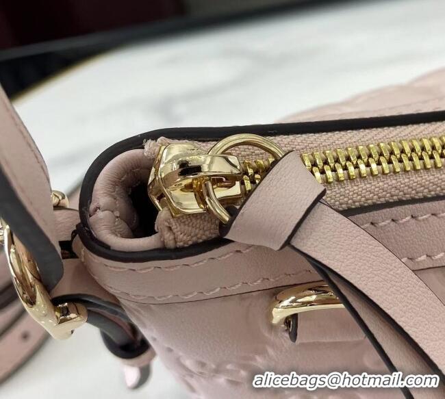 Best Quality Gucci GG Emblem Leather Small Shoulder Bag 847450 Light Pink 2025