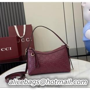 Promotional Gucci GG Emblem Leather Small Shoulder Bag 847450 Ancora Red 2025