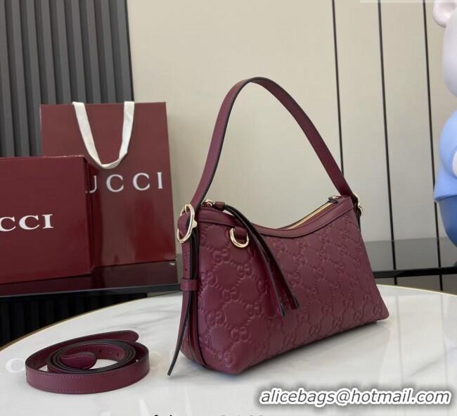 Promotional Gucci GG Emblem Leather Small Shoulder Bag 847450 Ancora Red 2025