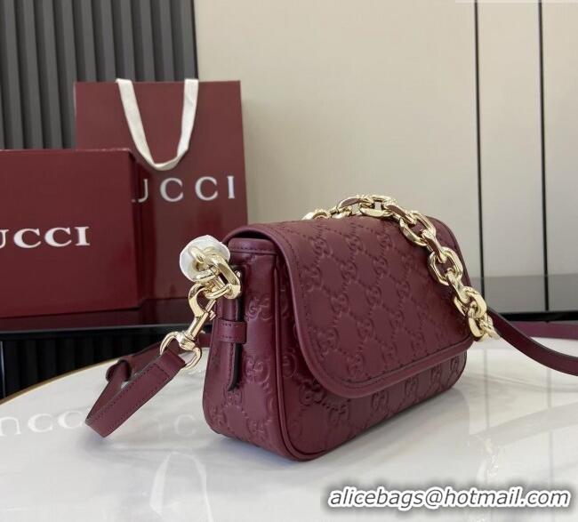 Unique Grade Gucci GG Emblem Leather Small Shoulder Bag with Chain 847448 Ancora Red 2025