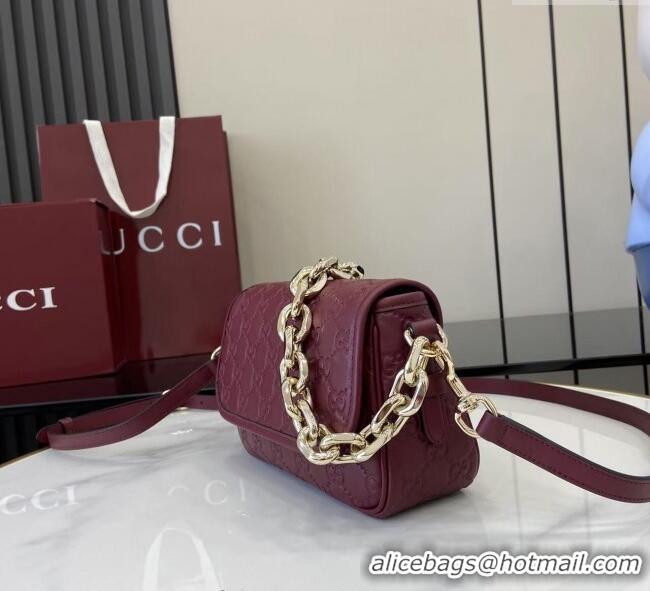 Unique Grade Gucci GG Emblem Leather Small Shoulder Bag with Chain 847448 Ancora Red 2025